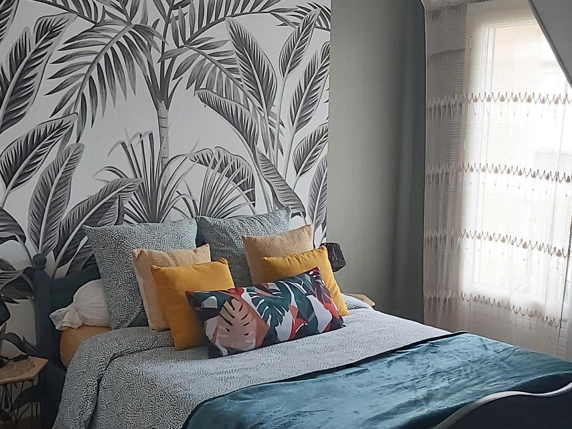 Chambre Climatisee Au Coeur De Brive Avec Televiseur Connecte Wifi Netflix Eksteriør bilde